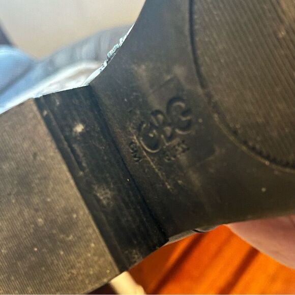 G by Guess Black DUSTYN Ankle Boots with Buckles Size 6 - Picture 10 of 10